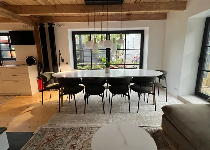 Black House Holiday home